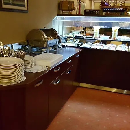 Ulasan Caravan Hotel