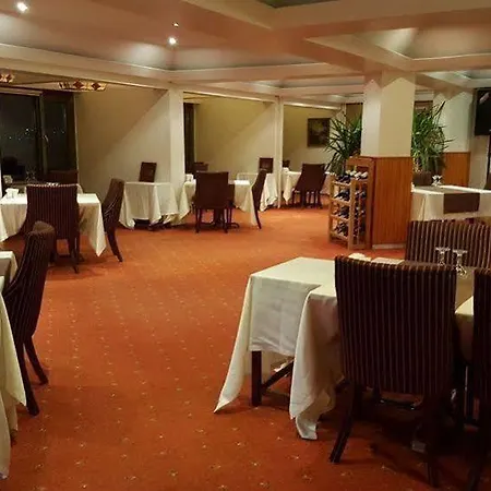 Ulasan Caravan Hotel